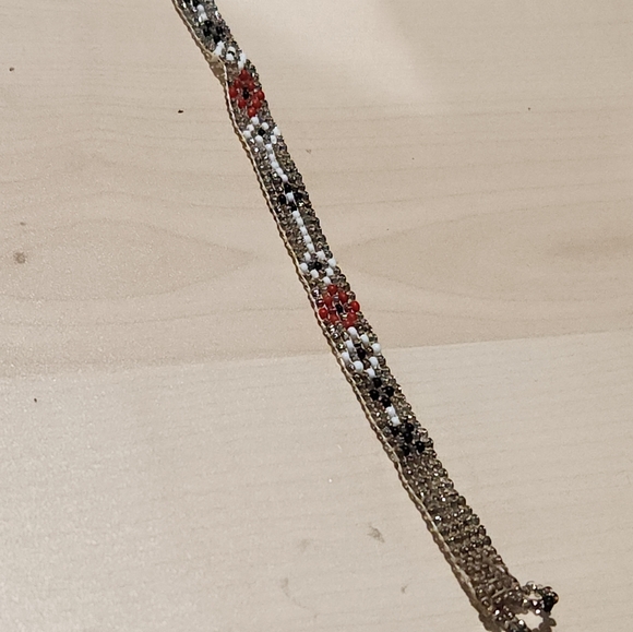 Vintage Native American Hand Beaded Bracelet Size 7" - Picture 11 of 11